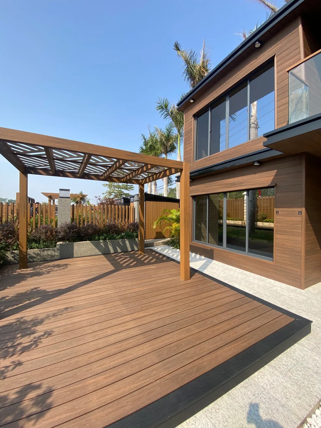 Ano ang Nagiging Perpekto sa Mga Panel ng NECOWOOD WPC para sa Modern Exterior Wall Cladding? Ano ang Nagiging Perpekto sa Mga Panel ng NECOWOOD WPC para sa Modern Exterior Wall Cladding?