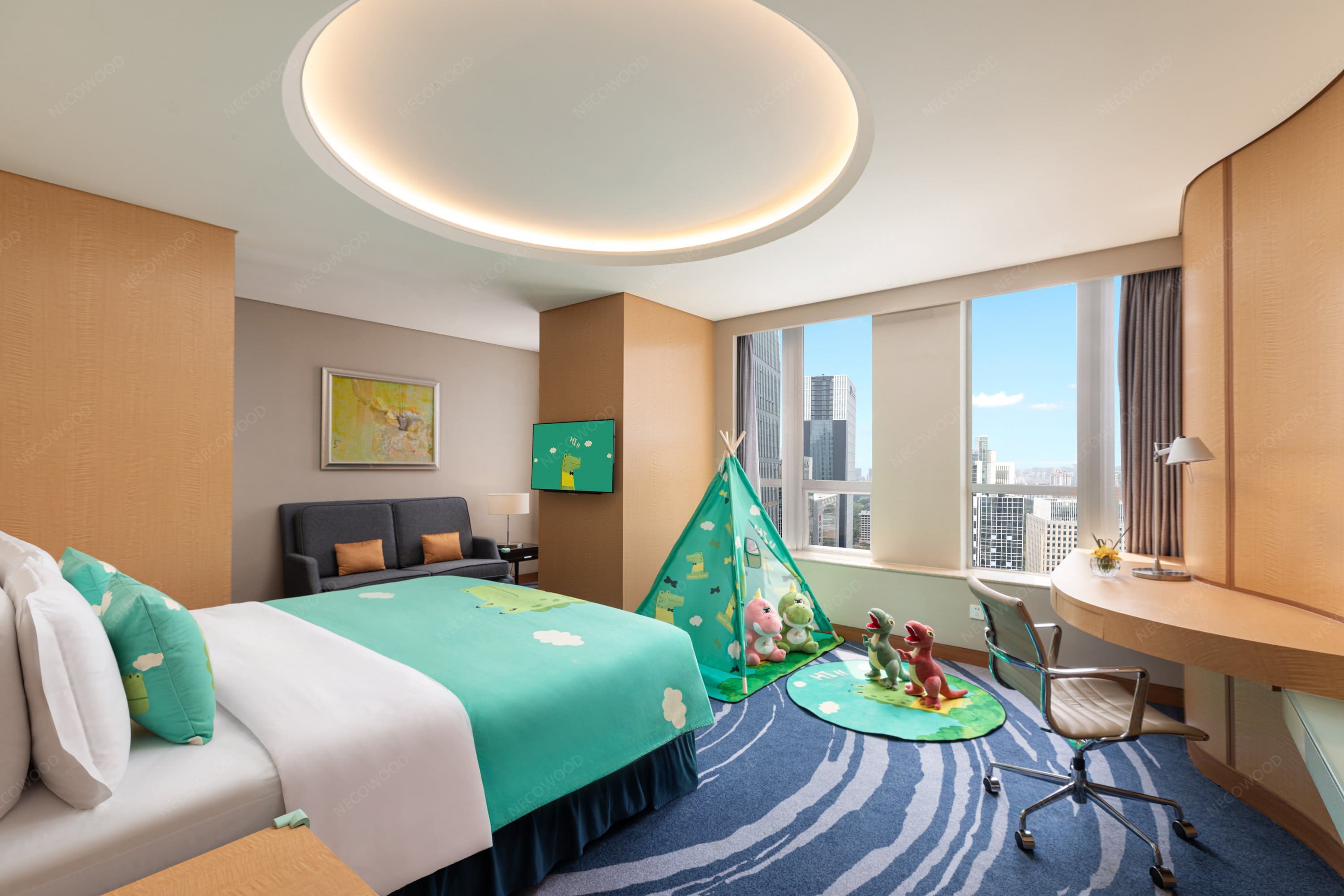 Carbon crystal panels in luxury hotel